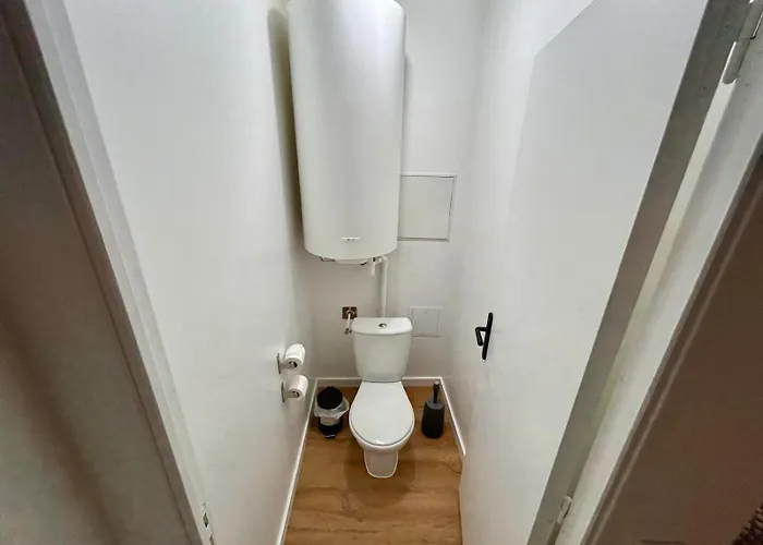 Jacuzzi Et Confort - 002 Apartment