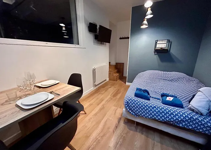 Jacuzzi Et Confort - 002 Apartment *